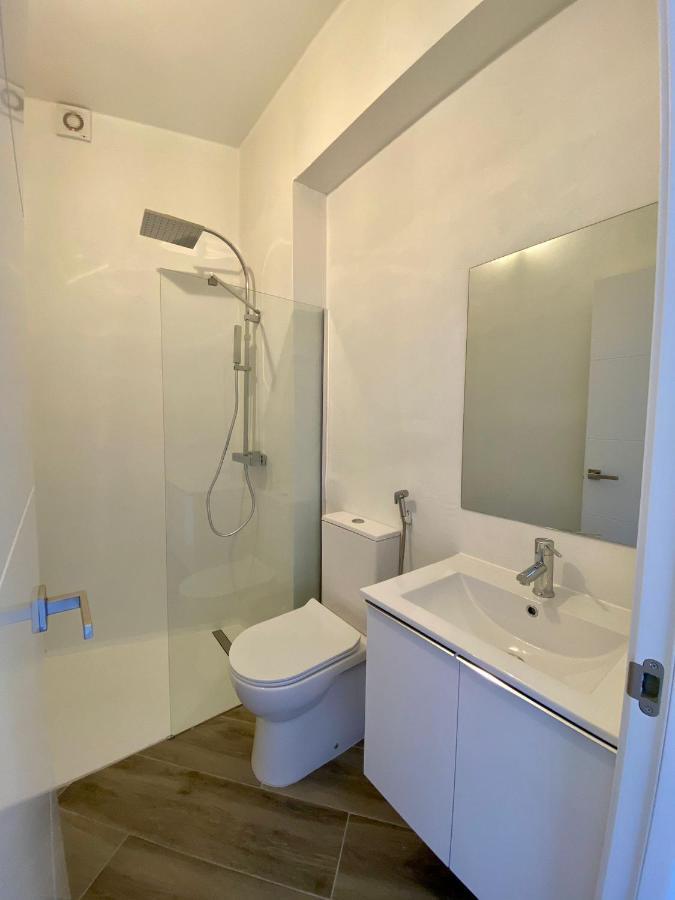 Room With Private Bathroom - Vivienda Vacacional Out Of Blue Santa Cruz de la Palma  Exterior foto